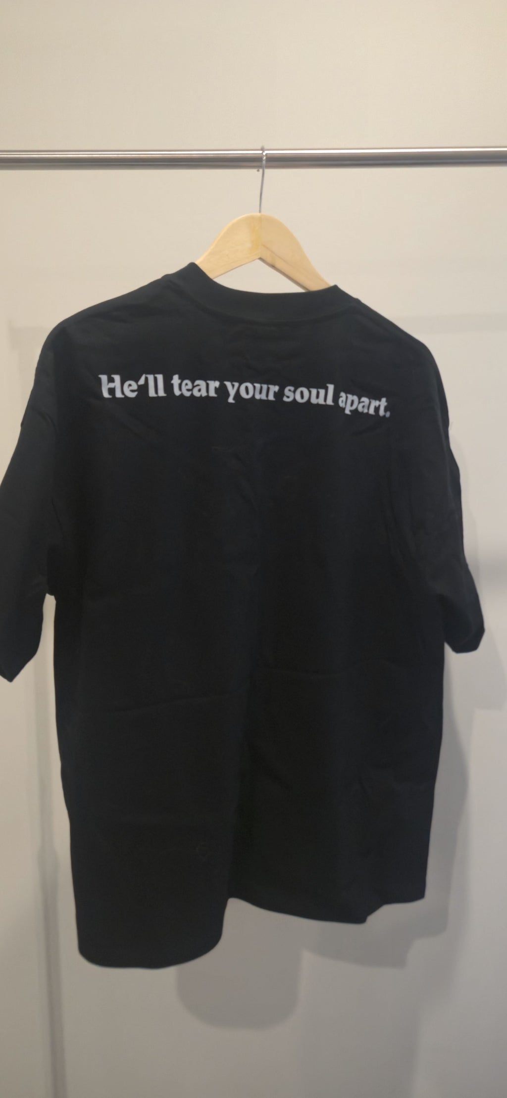 Hellraiser T