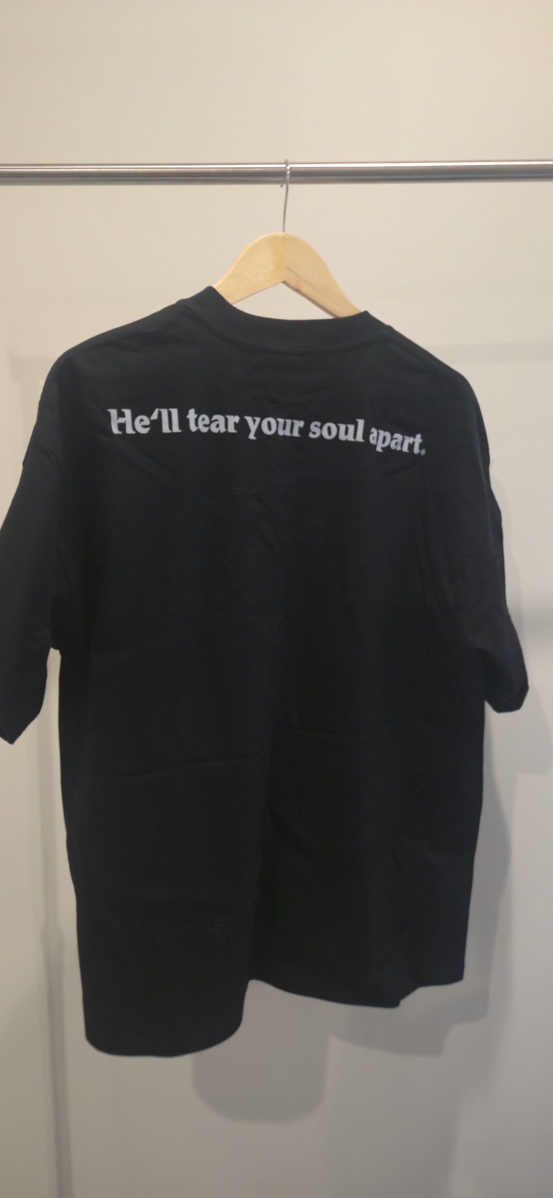 Hellraiser T